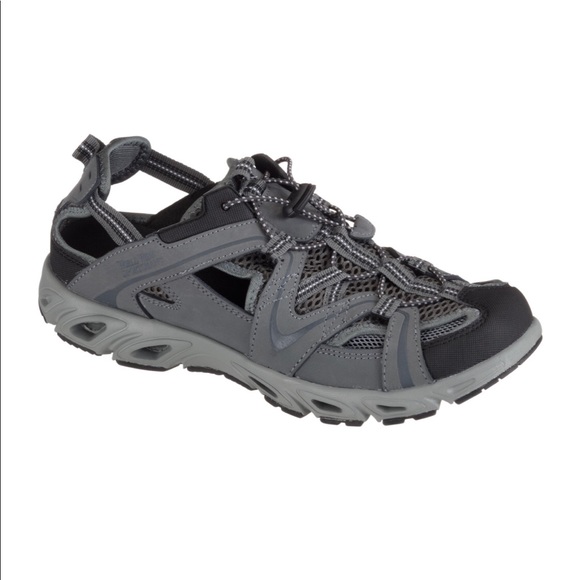 World Wide Sportsman Other - Men’s Grey & Black Bungee Outdoor Water Shoes